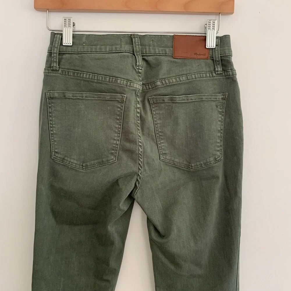 Madewell 9” High Rise Skinny Pants Olive - Picture 7 of 15